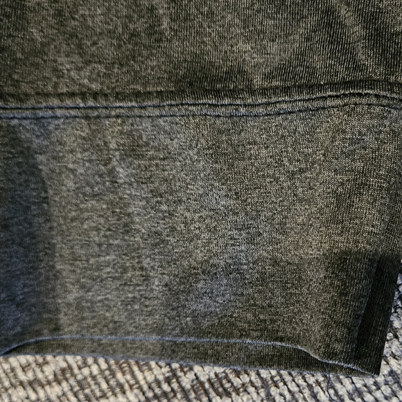 Mens Michigan Wolverines Long Sleeve Jersey .  Size XL - Picture 6 of 9